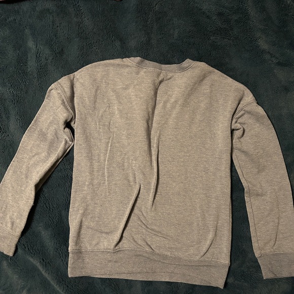 Kids XS Mickey Mouse pullover sweater - Picture 2 of 3